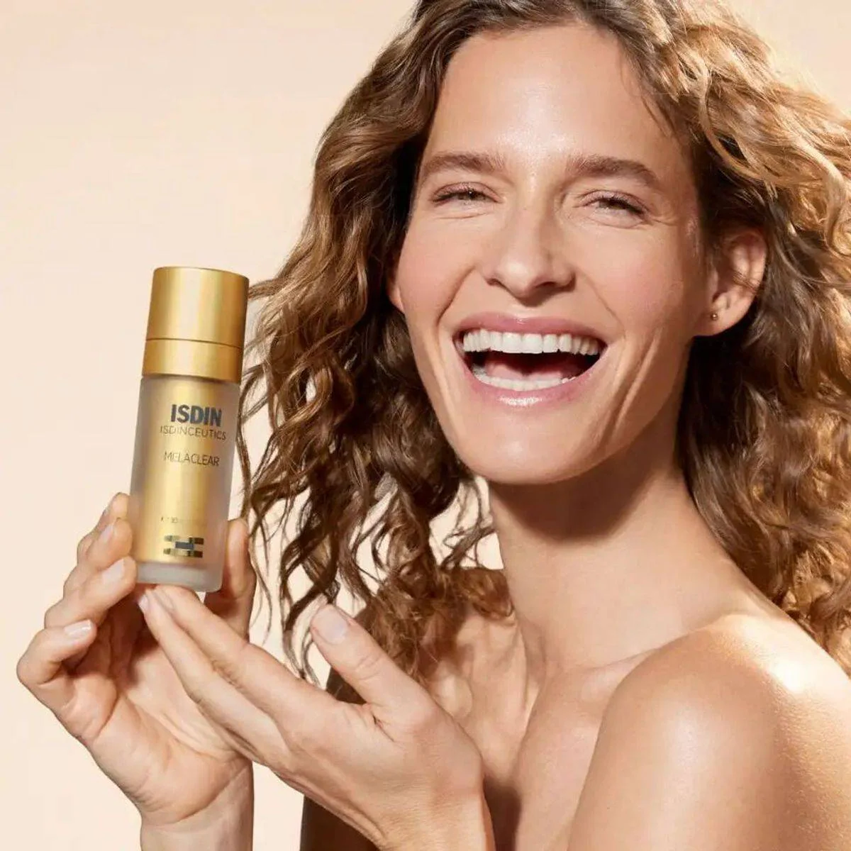 Isdin Isdinceutics Brighten Melaclear Serum 30ml - Image 5